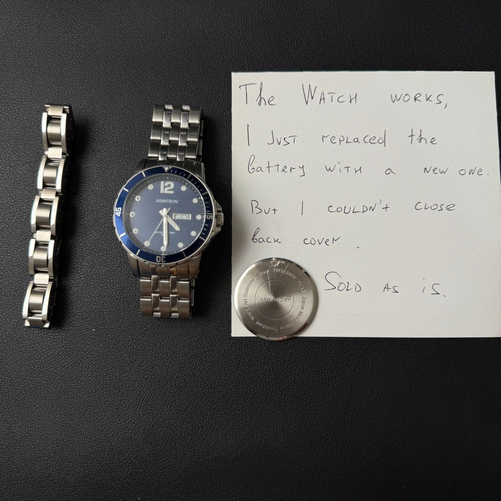 Armitron 20/5338SV Men's Silver Tone Watch & Bracelet Set BACK‎ NOT CLOSING Jap